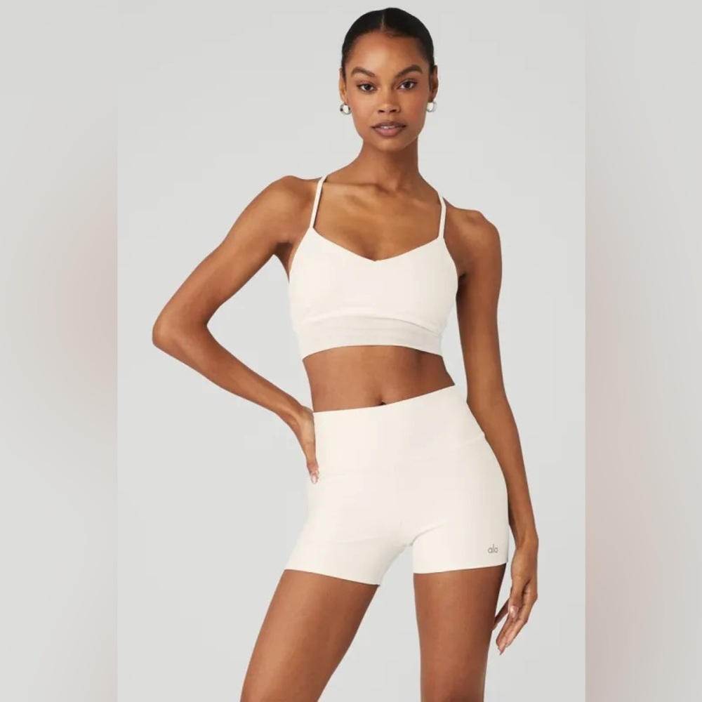Alo Yoga Women's Lavish Bra